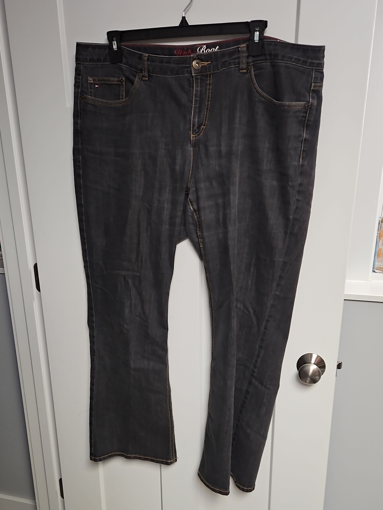 Classic Black Women’s Jeans
